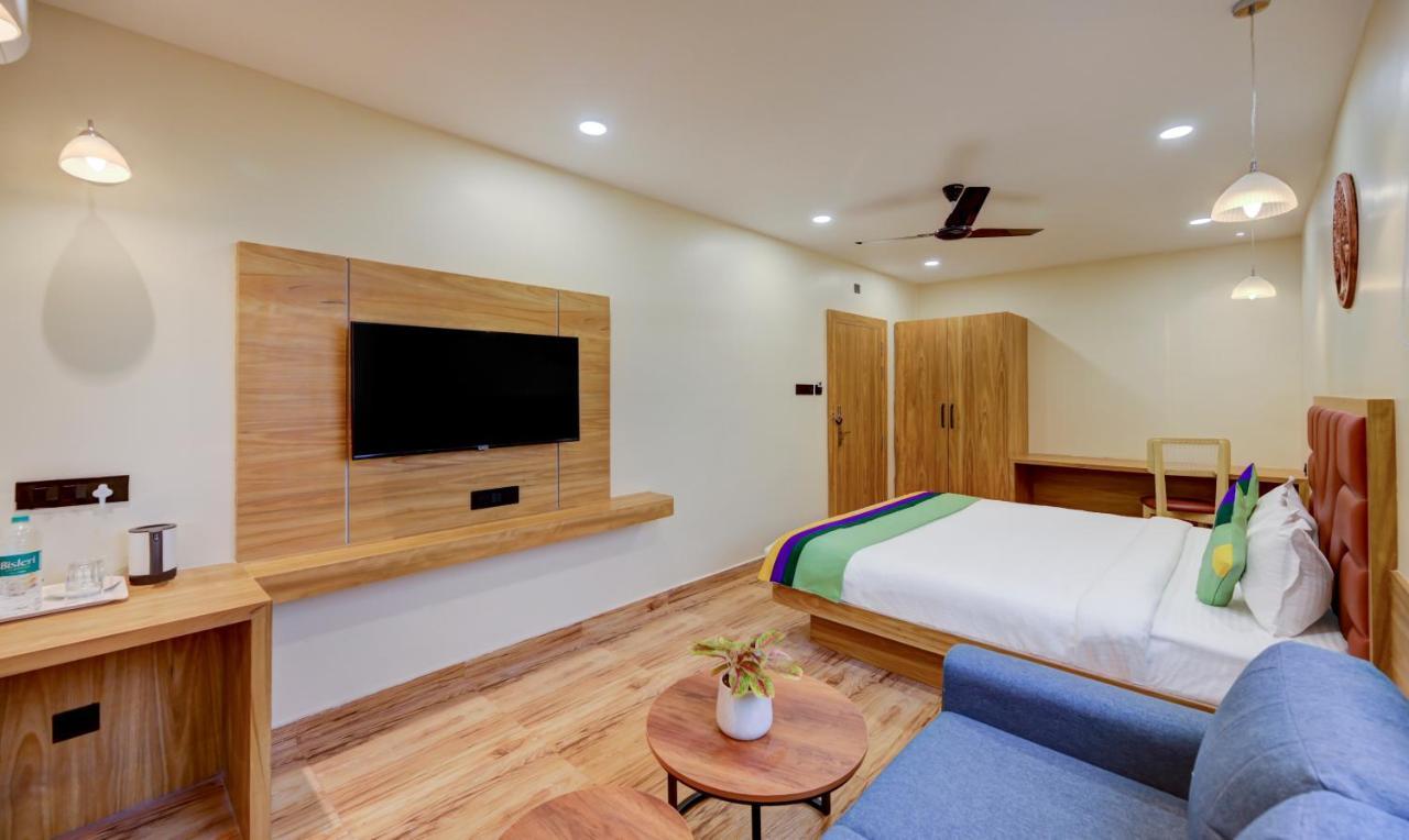 Hotel Treebo Aasma Downtown Bhubaneswar Esterno foto