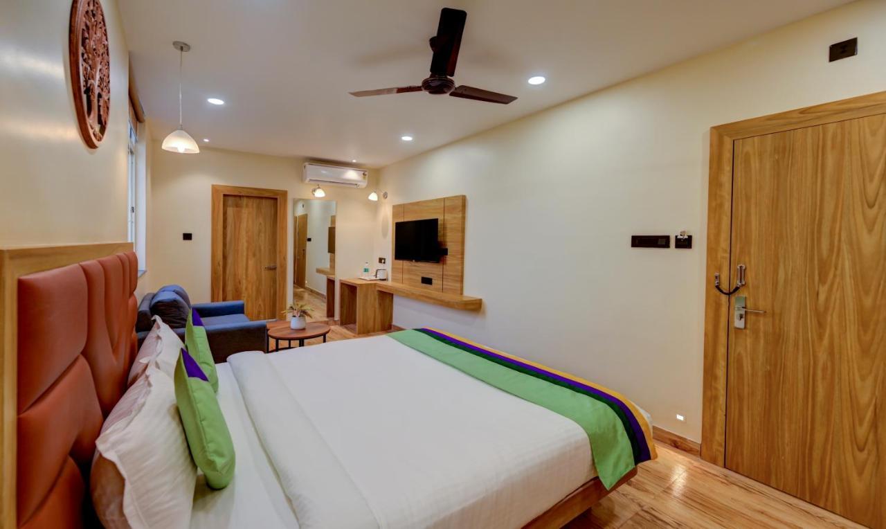 Hotel Treebo Aasma Downtown Bhubaneswar Esterno foto
